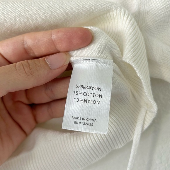 Lovers + Friends REVOLVE Baylor Scoop Neck Top in White - Picture 5 of 6